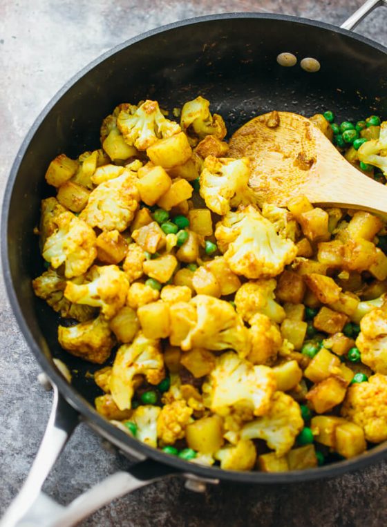 Golden Cauliflower Curry with Potatoes - Savory Tooth