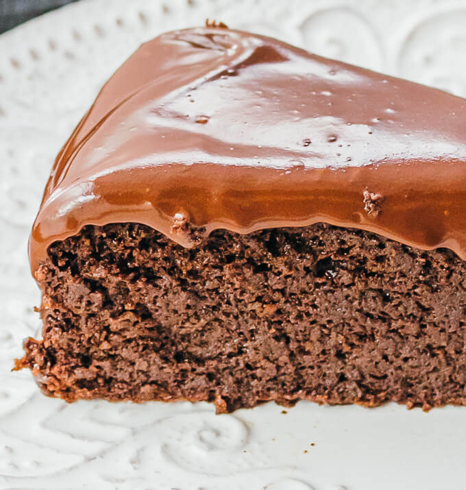 Almond Flour Chocolate Cake (Low Carb, Gluten-free) - My Chef's Apron